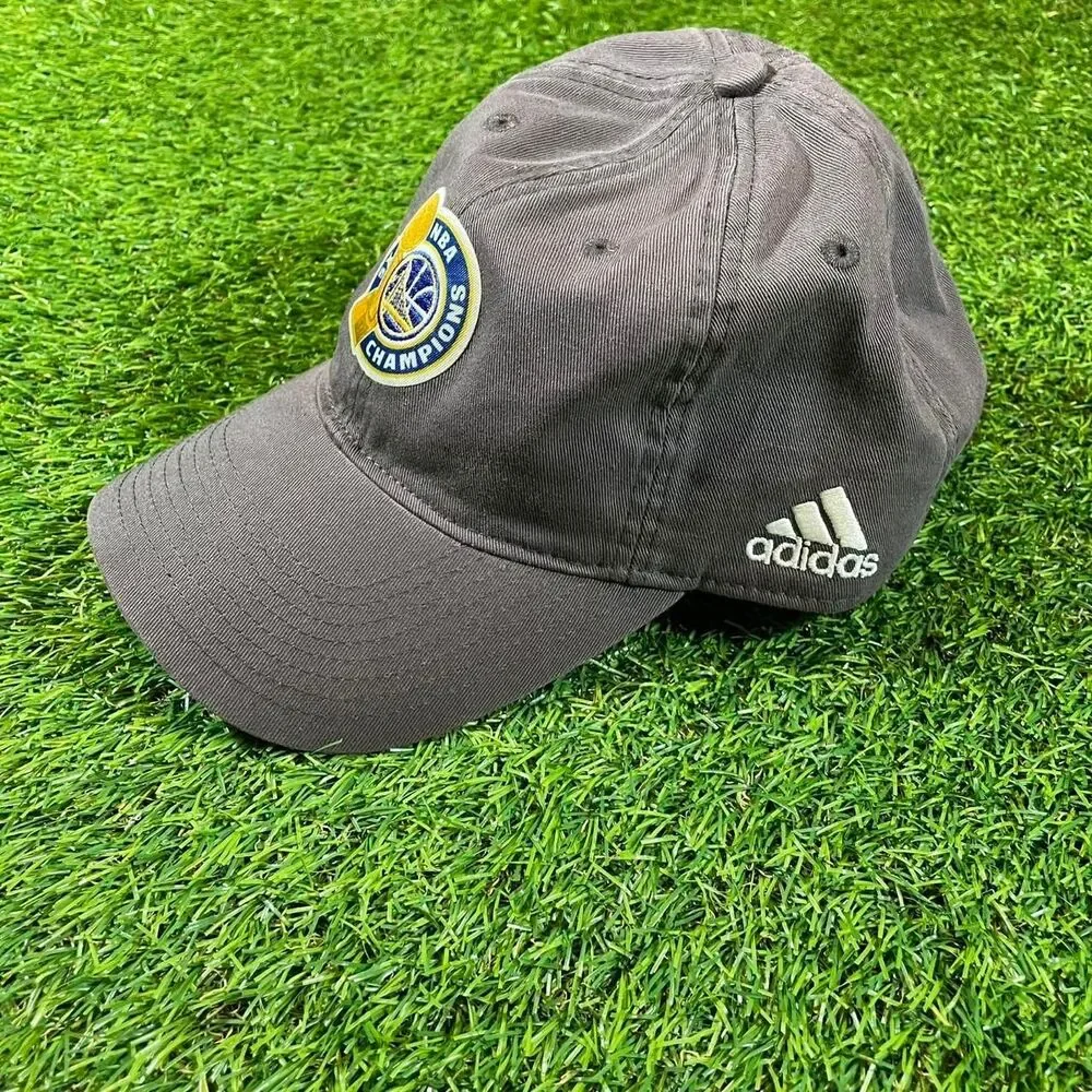 Adidas Golden State Warriors 5x NBA Champions 2017 gray cap
